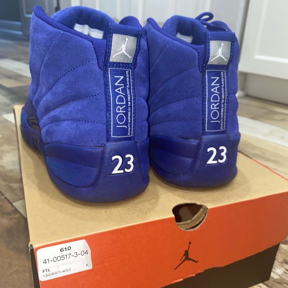 2016 Air Jordan 12 Retro - Picture 3 of 4